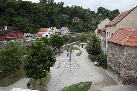 Dětské hřiště v Hradební ulici