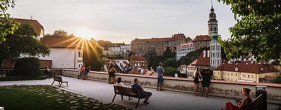 TERASA V&nbsp;SEMINÁRNÍ ZAHRADĚ v samotném centru Krumlova. 