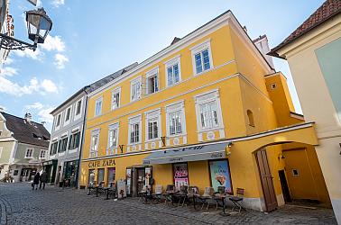 Kavárna ZAPA CAFÉ, Latrán čp. 16
